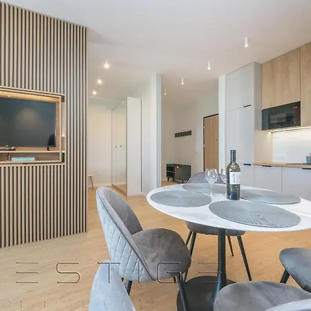 Prestige Apartments Modern Tower Gdynia Exterior foto