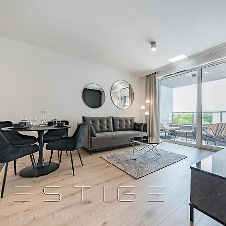 Prestige Apartments Modern Tower Gdynia Exterior foto